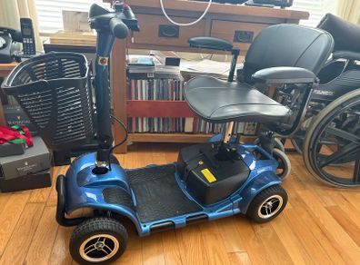 Vive Mobility Scooter
