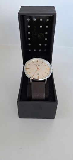 Akribos XX1V Quartz Watch