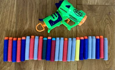Nerf gun & bullets