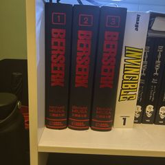 Berserk deluxe editions 1-3