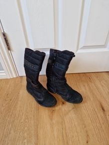 goretex boots size 3uk (35cm)