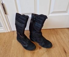 goretex boots size 3uk (35cm)