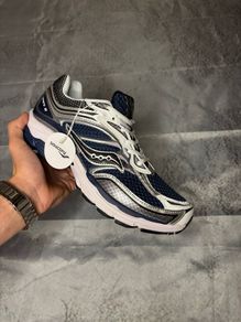 Saucony Omni 9 Pro Grid