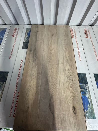 Laminate flooring