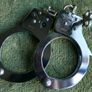 Hand Cuffs with one key Image 7