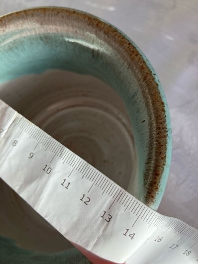 Ceramic glazed pot