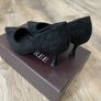 Suede black high heels Image 7