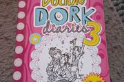Dork diaries 2 storys in 1 boom