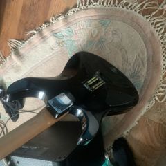 electric guitar