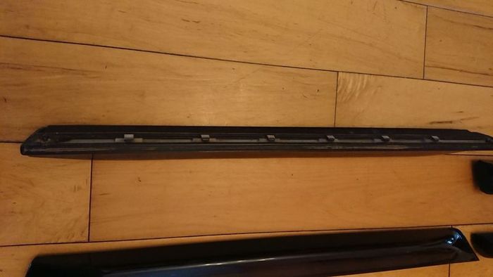 Audi S6 c5 estate / saloon lower door trim / blades. Audi a6 S6  RS6 4.2 V8  40v 1.9tdi breaking AWX AVF parts