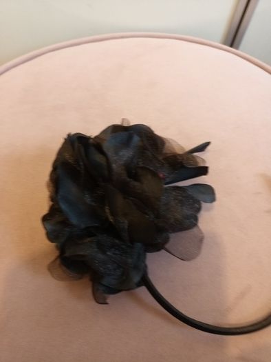 Flower hairband