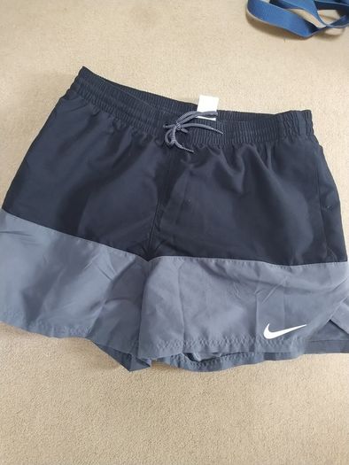 Nike Split