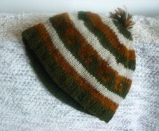 2 Boys Nepal hat 100% woolen with fleece lining