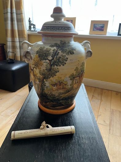 Italian Wine Urn