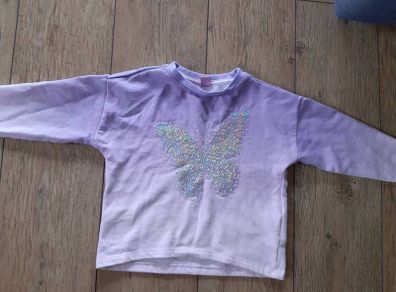 girls Buterfly top size 4-5 years