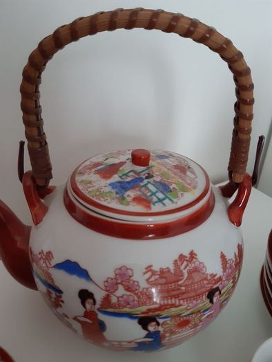 Beautiful Vintage Asian Tea Set