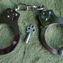 Hand Cuffs with one key Image 6
