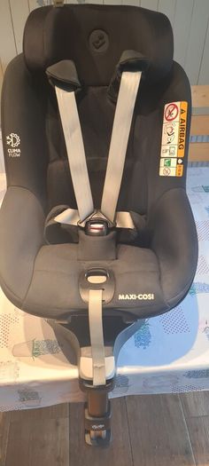Maxi Cosy pearl 360 and base