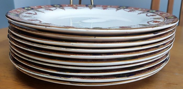 Vintage Arklow 812 Dinner Plates
