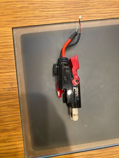 dyson v10 trigger