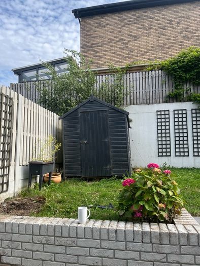 shed