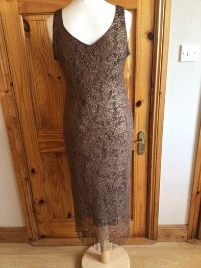 Vintage Dorothy Perkins long line Brown and Gold lacey Party dress Size 18 postage included