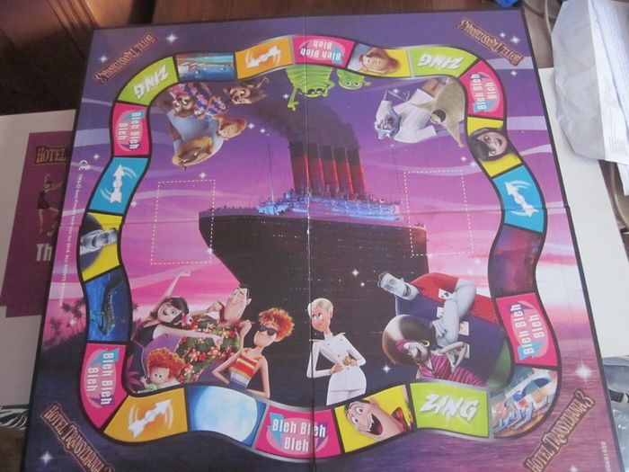 Hotel Transylvania 3 Board Game