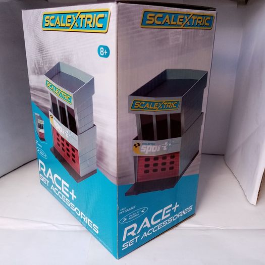 Scalextric New Pit Garage (scenic C8321)