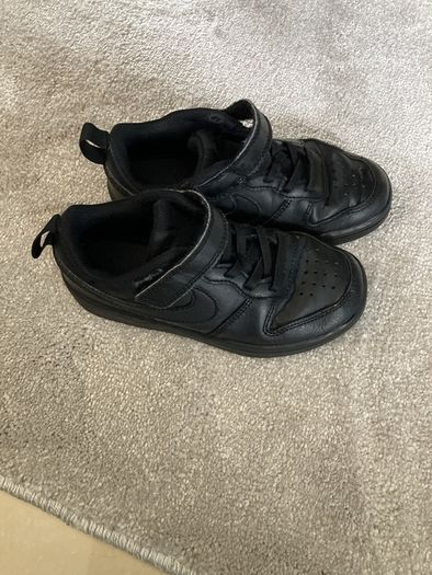 Boys court shoes