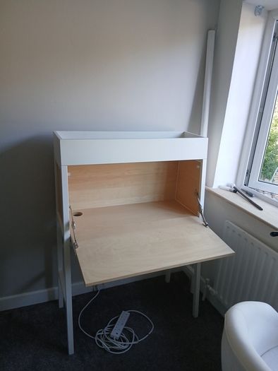 desk
