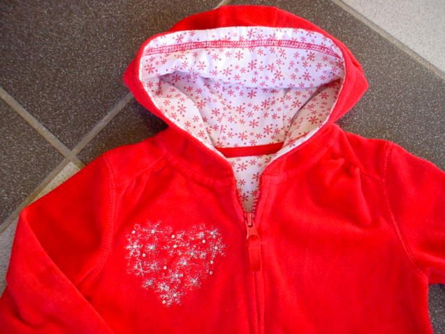 Size: 18 Months - 2 Years - An Adorable Hooded Track Suit Top & Pants - Read Carefully - E