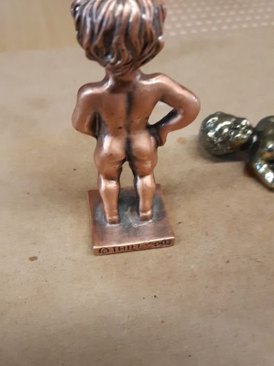 Mannekenpis metal ornaments