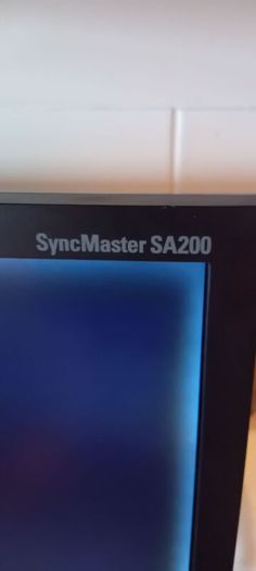 Samsung led monitor 19 inch