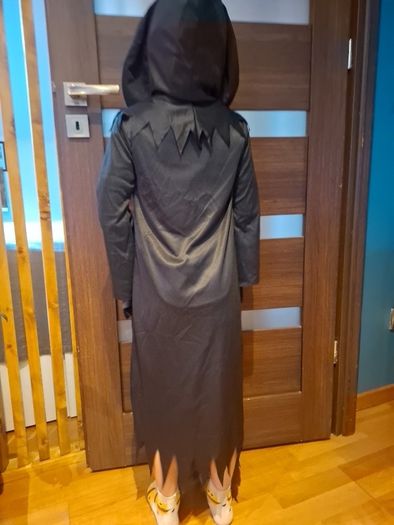 costume