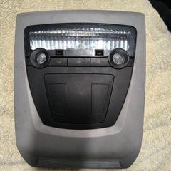 BMW f10 2010 front interior light 28273832