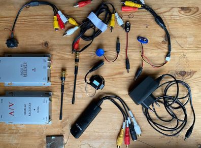 Analog CCTV Wireless AV Receiver and Camera Kit