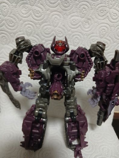 Transformer DOTM Shockwave