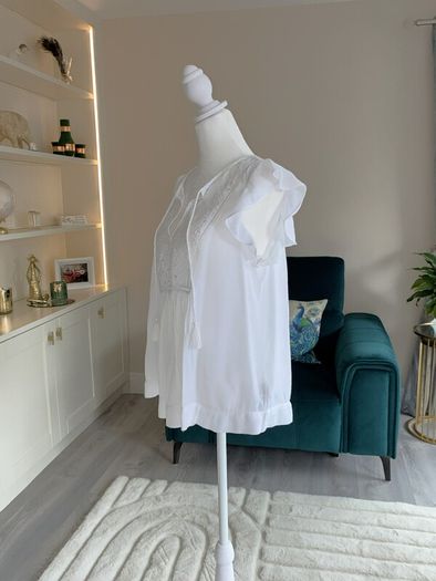 Ladies White Cotton Broderie Blouse from GAP