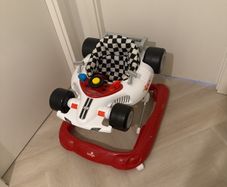 baby walker