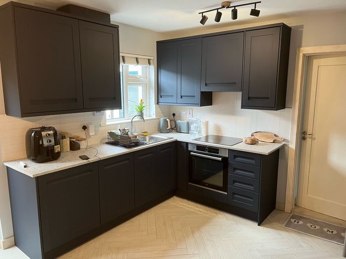 kitchen fitting hand made or other