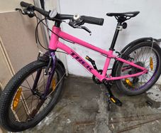 Kids trek mountain bike