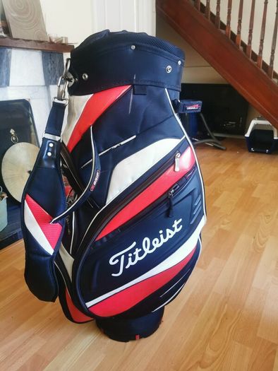 titleist golf bag