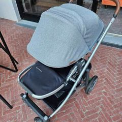 UPPAbaby Cruz V2 2022 - Bassinet + Seat + Rain Covers - Grey - Blessington