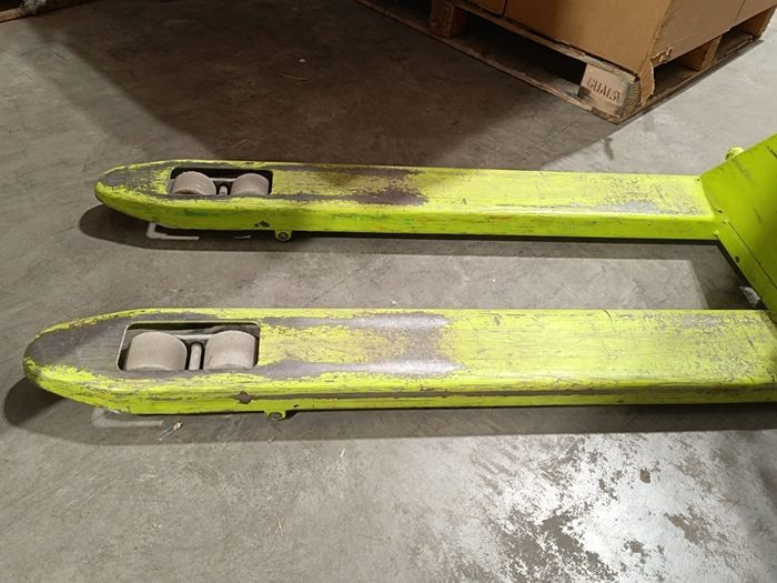 pallet truck