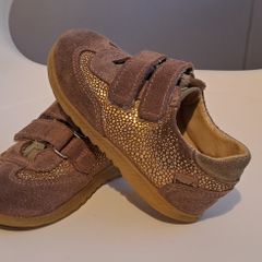 Kids shoes