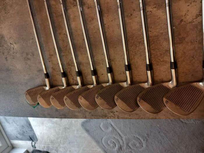 Knight vectra series Golf set Right handed clubs