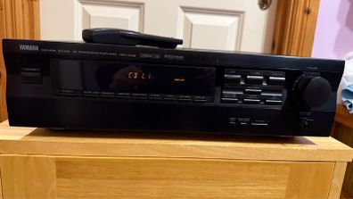 Yamaha Av Processor/amplifier  Dsp-e492