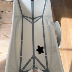 Stokke foldable bath tub
