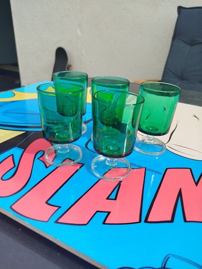 Set of 5 Vintage Emerald Green Stemmed Glasses