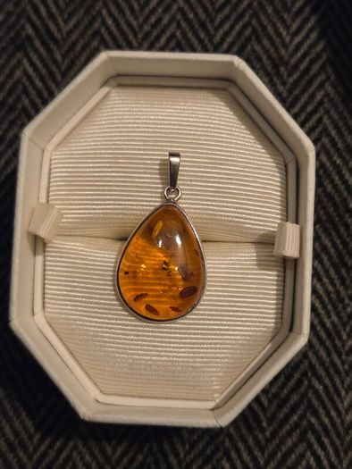 925 Sterling Silver Baltic Amber Pendant